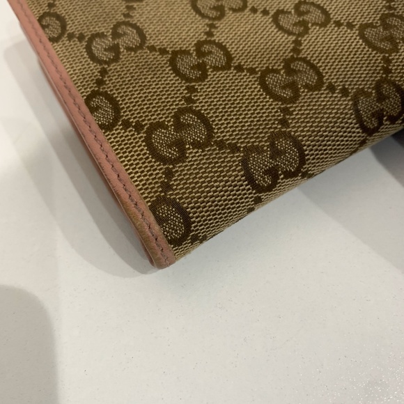 Gucci Brown GG Canvas Long Wallet Sku#84800 (gently used, corners tearing) - Picture 4 of 12